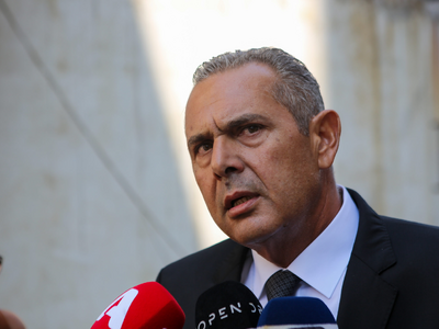 «Πυρά» Καμμένου κατά Σαμαρά: «Το αρχαιότ...