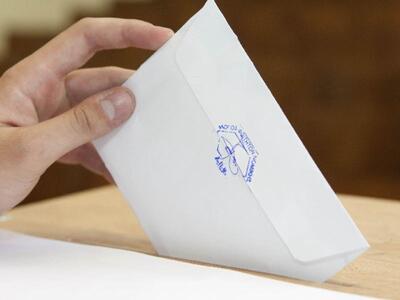 Στις κάλπες από το πρωί οι αντιπρόσωποι ...