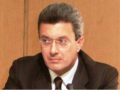 Εβδομαδιαία πολιτική εκπομπή στον Ant1 γ...