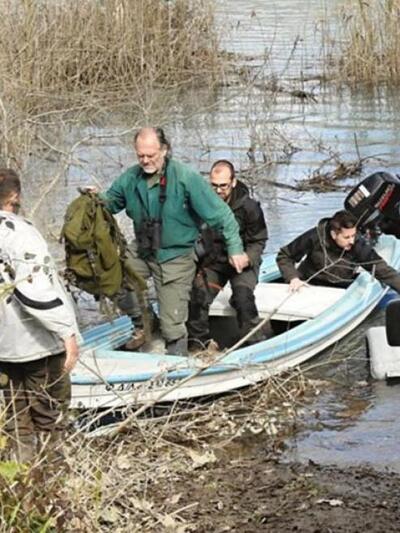Μια ομάδα Ελλήνων και Τσέχων στο ποταμό ...