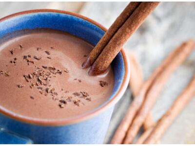 Η σοκολάτα και το κακάο βελτιώνουν την μ...