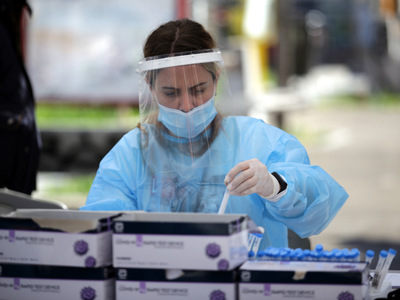 ΔΕΙΤΕ που θα γίνουν rapid tests τη Μ. Τρ...