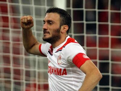 Αντικαταστάτης του Νέβιλ ο Τοροσίδης;