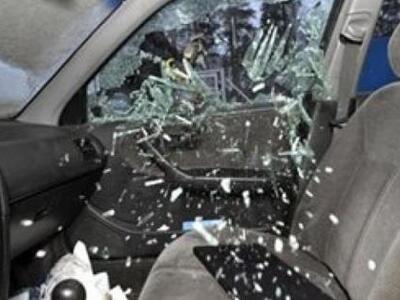 Πάτρα: Μπαράζ διαρρήξεων στα αυτοκίνητα ...