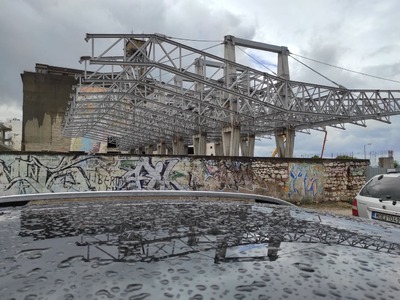 Πάτρα: Μπήκε το στέγαστρο στο νέο σταθμό...