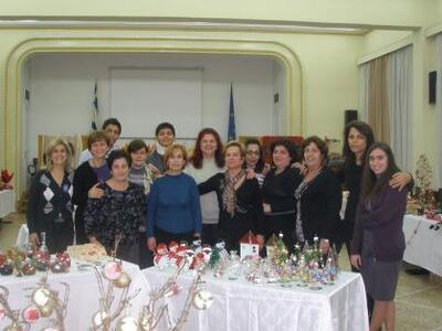 Πάτρα: Ξεκίνησε  το Χριστουγεννιάτικο πα...