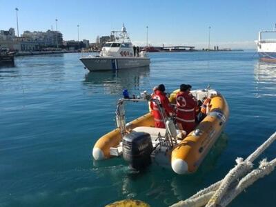 Πάτρα: Τα μέλη της Σχολής Αυτοδυτών Ναυα...