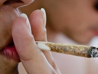 Η συχνή χρήση μαριχουάνας αλλοιώνει τον ...