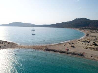 Περιήγηση στην Ελαφόνησο: Τιρκουάζ παραλ...