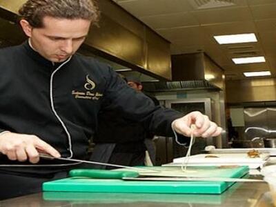 Ο Ηλείος Executive Chef του Costa Navari...