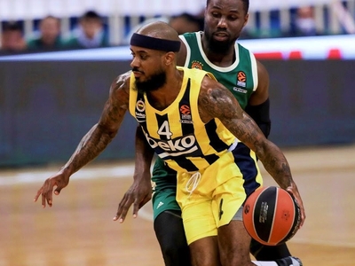 Φουντώνουν οι φήμες για Λορέντζο Μπράουν...