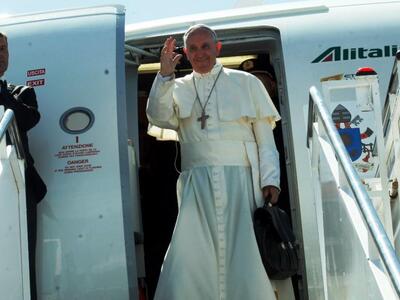 Πάπας Φραγκίσκος: «Οι μάγισσες δεν υπάρχ...