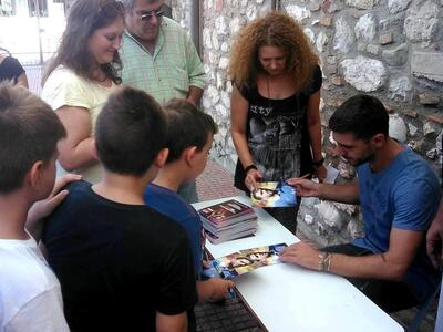 Πάτρα: Επίσκεψη του Κώστα Κατσουράνη σε ...