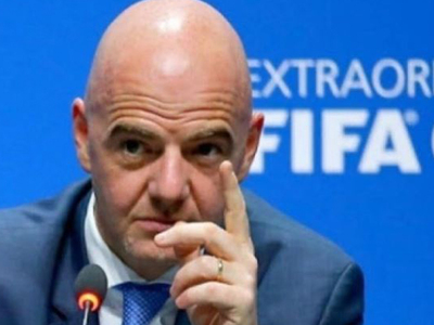FIFA: Κάνει πίσω στα σχέδια περί Μουντιά...