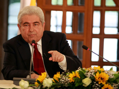 Συνάντηση Παπανδρέου με Χριστόφια στις 10