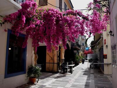 Ναύπλιο: Η πιο ρομαντική παραθαλάσσια πό...