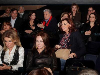 Μεταξύ άλλων: Φάνης Συναδινός, Βάσια Παν...