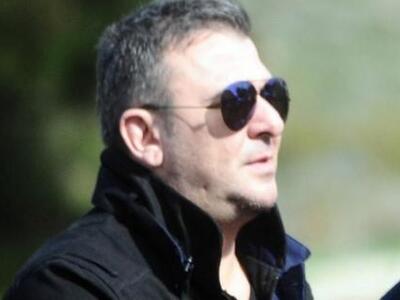 Συνελήφθη ο Αντώνης Ρέμος για ληξιπρόθεσ...