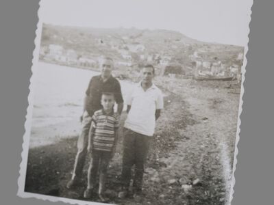 Στην ασπρόμαυρη φωτογραφία εικονίζεται ο...