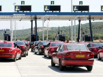 Πάτρα: Ξεσηκώνονται και πάλι οι ταξιτζήδ...