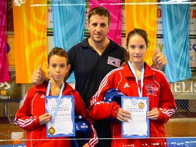  FIGHT CLUB PATRAS: Ένα χρυσό και ένα χά...