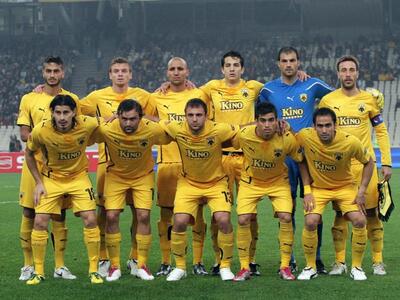 Χιμένεθ: "Να μην υποθηκεύσει η ΑΕΚ ...