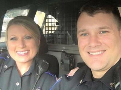 ΑΥΤΗ είναι η φωτογραφία των 2 αστυνομικώ...