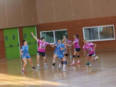 Χάντμπολ: Για την εμπειρία και με την ομ...