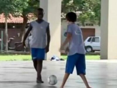 Ένας 11χρονος χωρίς πατούσες στην Barcelona!