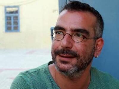 Ο Θοδωρής Αμπαζής με αφορμή το ανέβασμα ...