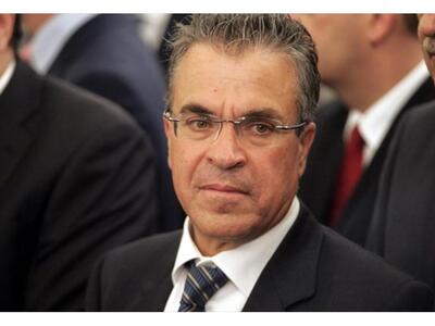 Ο και... δημοσιογράφος Ντινόπουλος καταθ...