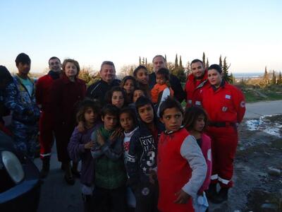 Πάτρα: Σε ρόλο Άι Βασίληδων στον καταυλι...