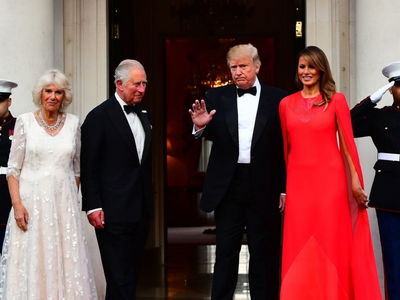 Στρώθηκε το κόκκινο χαλί στο Ουίνδσορ γι...