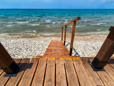 Ισχυρός καύσωνας προ των πυλών - Γιατί δ...