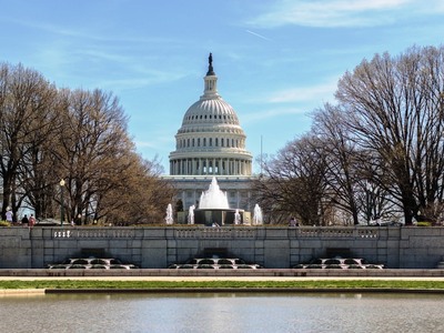Εκκενώθηκαν γραφεία γερουσιαστών στο Καπιτώλιο
