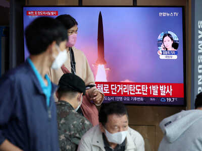 Βόρεια Κορέα: Ο Κιμ το «πάτησε» και εκτό...