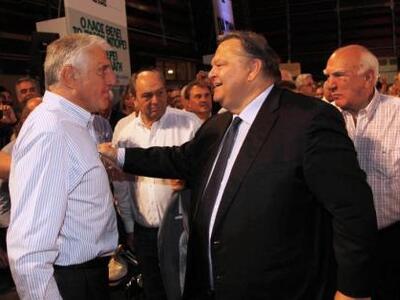  Τα «Απάτσι» κυνηγούν τον Γιάννο Παπαντωνίου 