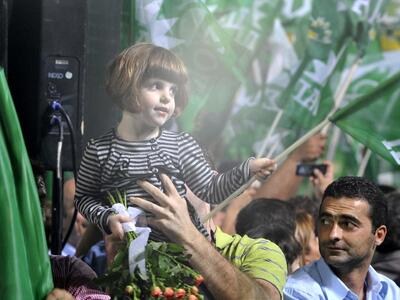 Ποιο ΠΑΣΟΚ θα αναλάβετε παιδιά; Του 10%;