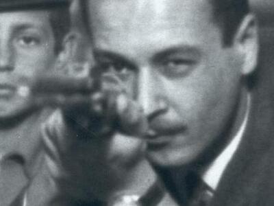 Στο λούνα παρκ στις 26 Φεβρουαρίου 1955.