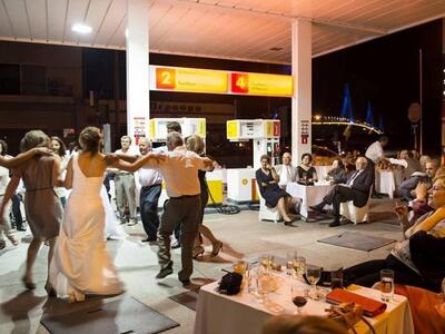 Ο Πατρινός γάμος σε βενζινάδικο του Ρίου...