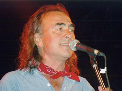 Σήμερα το τελευταίο αντίο στο Νίκο Παπάζογλου