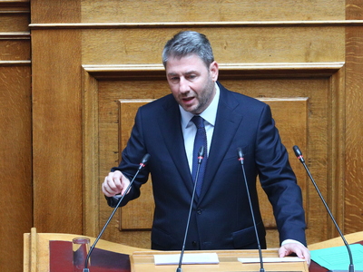 Πρωτοβουλία Ανδρουλάκη για Παλαιστινιακό...