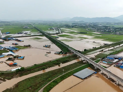 Νότια Κορέα: 14 νεκροί και 12 αγνοούμενο...