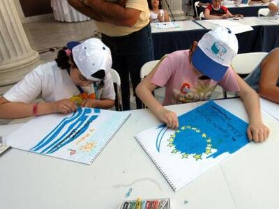 «Παιδικά δρώμενα και μουσικό σουλάτσο» σ...