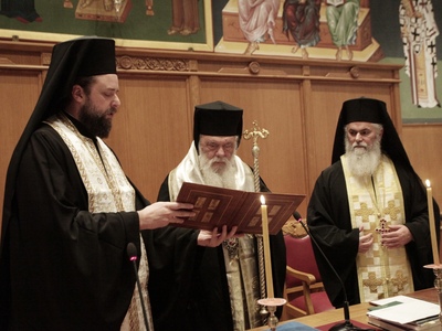 Σύνοδος Ιεραρχίας: "Δεν αλλάζει το ...