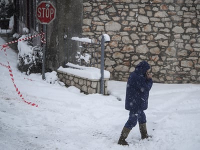 Χιονόπτωση στο νομό Φθιώτιδας, Τρίτη 14 ...