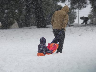 Νέες χιονοπτώσεις και πτώση του υδράργυρ...