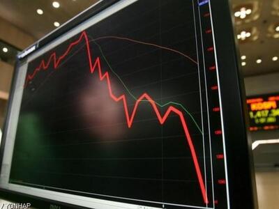 Συνεχίζει η "κατρακύλα" στο χρ...