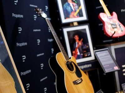 Θλίψη για τον θρυλικό τραγουδοποιό της κ...