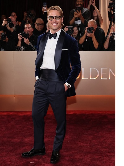 Με σμόκιν Brunello Cucinelli ο star Γκλε...